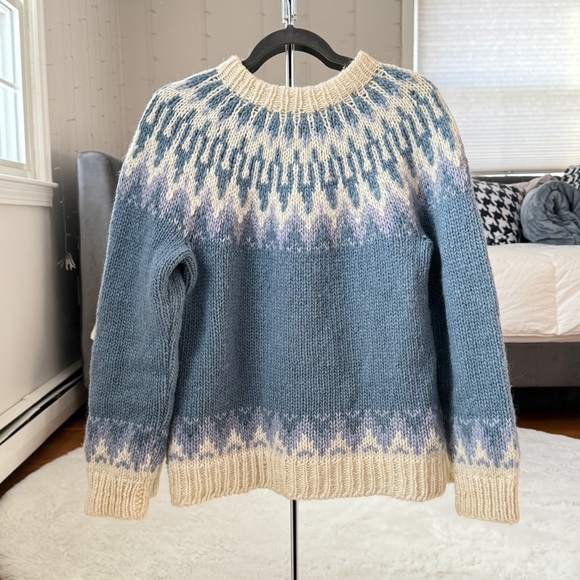 Sweaters - Hand Knit Icelandic Lopapeysa Sweater